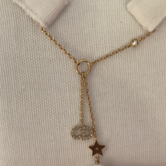 Jwellery - Picture 2 of 6